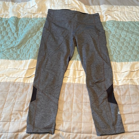 Lululemon Pace Rival Crop leggings size 6 - Picture 1 of 4